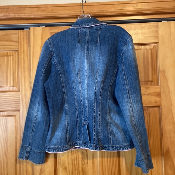 Fun Jean jacket - Picture 2 of 3